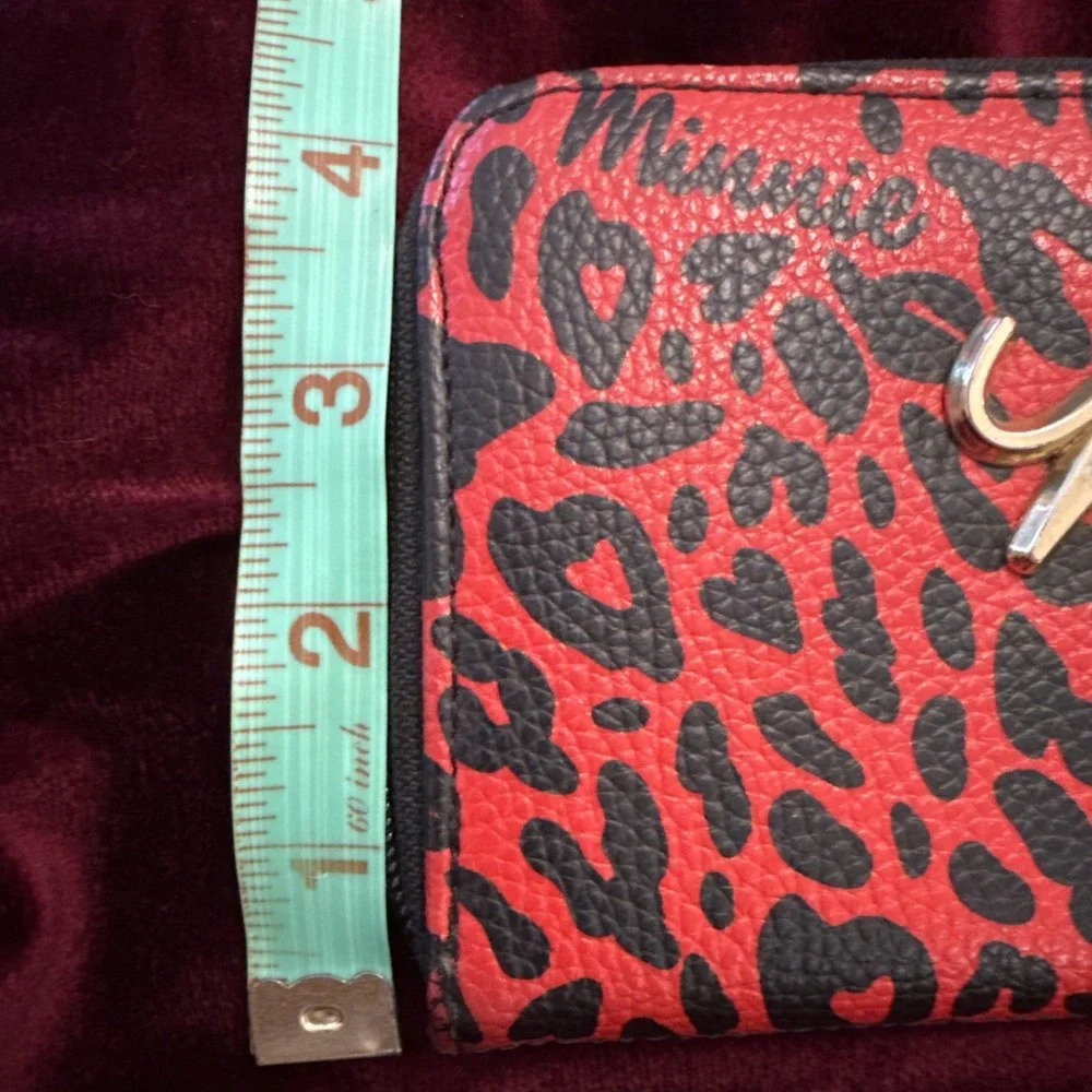Loungefly Disney Minnie Mouse Zip Around Wallet Long Red Leopard Print Signature